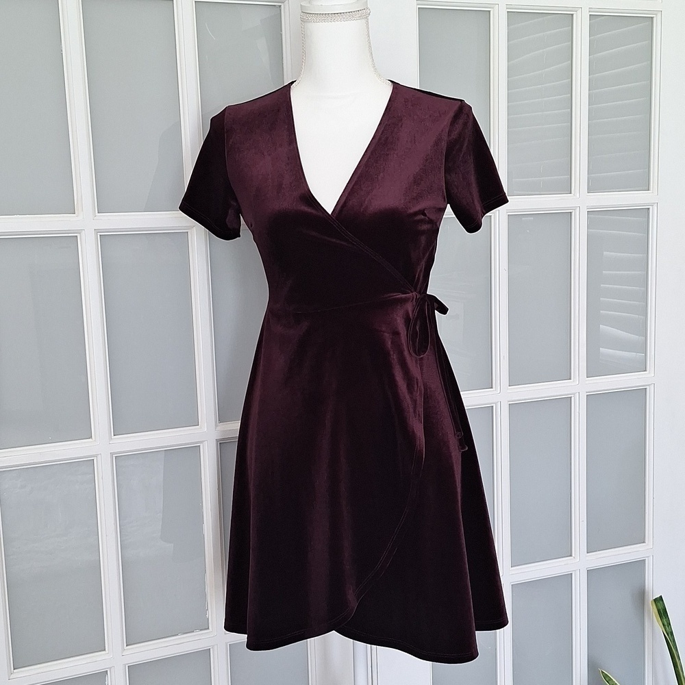 One Clothing Los Angeles Plum Velvet Wrap Dress - Picture 1 of 16